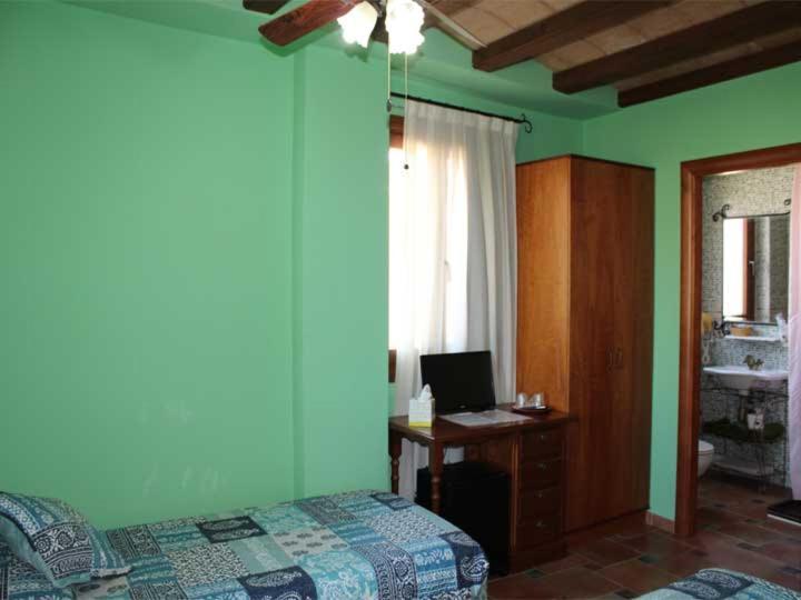 Hostal La Savina Cervera  Exterior foto